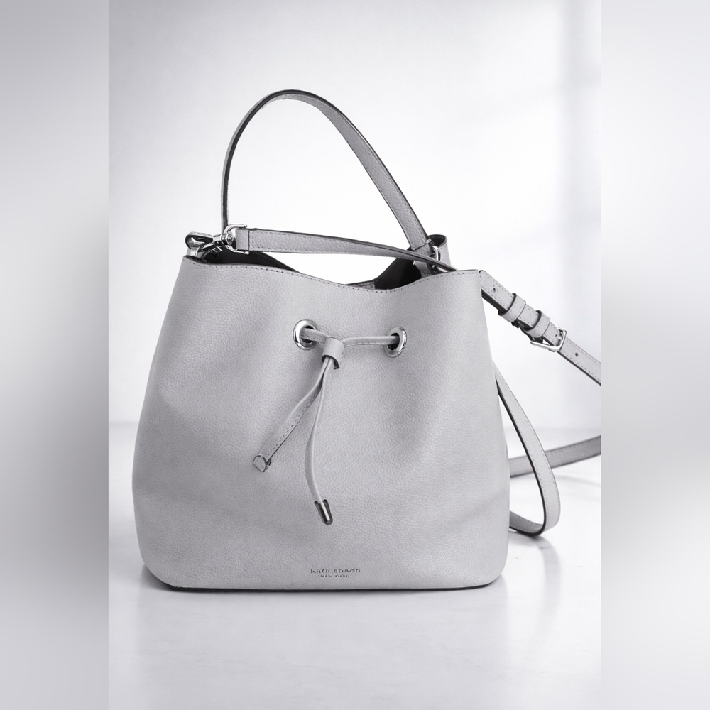 Kate Spade New York Grey Pebbled Leather Adgustible Strap  Bucket Bag Crossbody